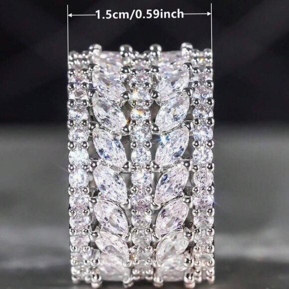 18k White Gold Diamond Ring Wide Ring Band - Picture 10 of 11